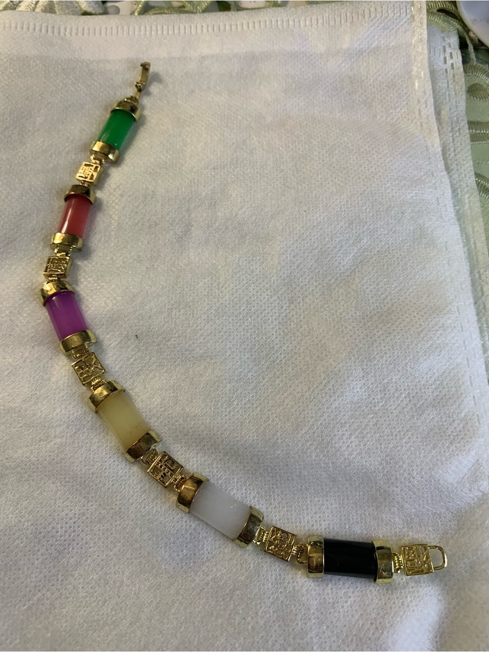 Multicolor Gold-Plated Jade Cylinder Link Bracelet With Chinese Characters